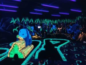 Goolfy mini golf indoor