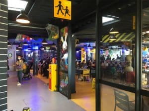 restaurant lapins crétins Futuroscope