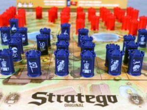 Stratego avis