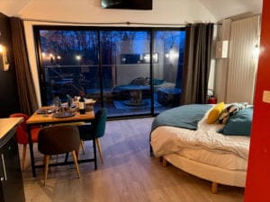 Cabane avec jacuzzi privatif domaine de vadancourt