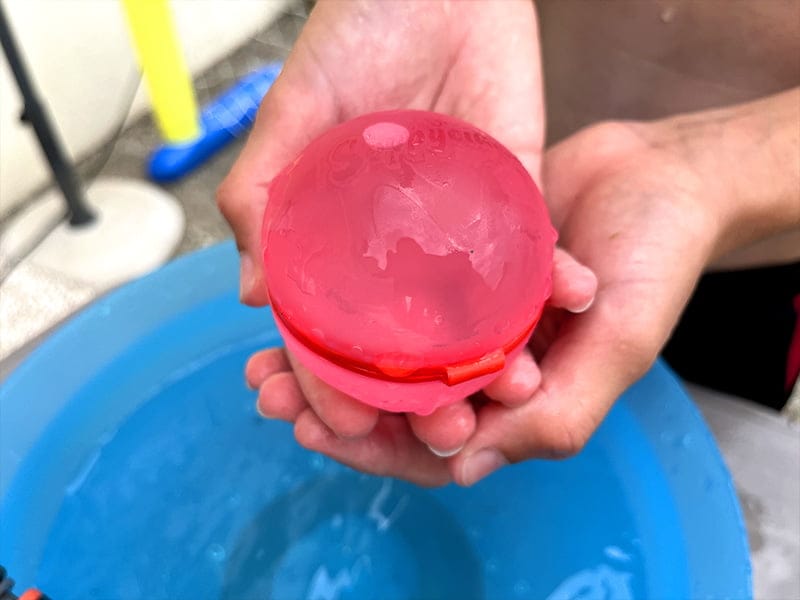 Bombes à eau