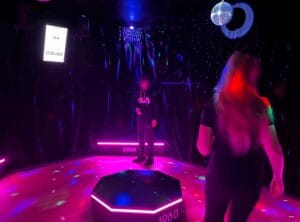 Avis Rush Action Game