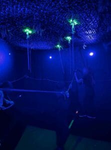 Team building Paris Rush Action Game