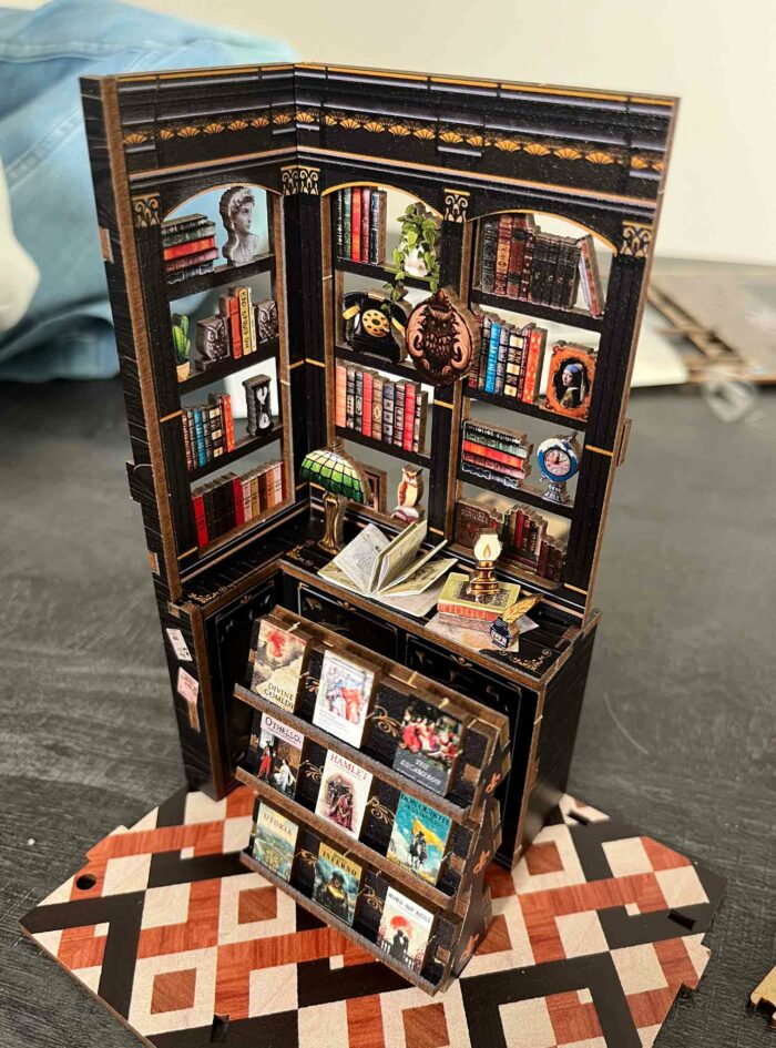 Book Nook library