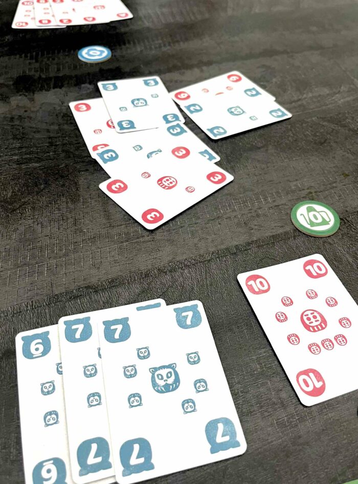 Jeu 8 ans société Charuma